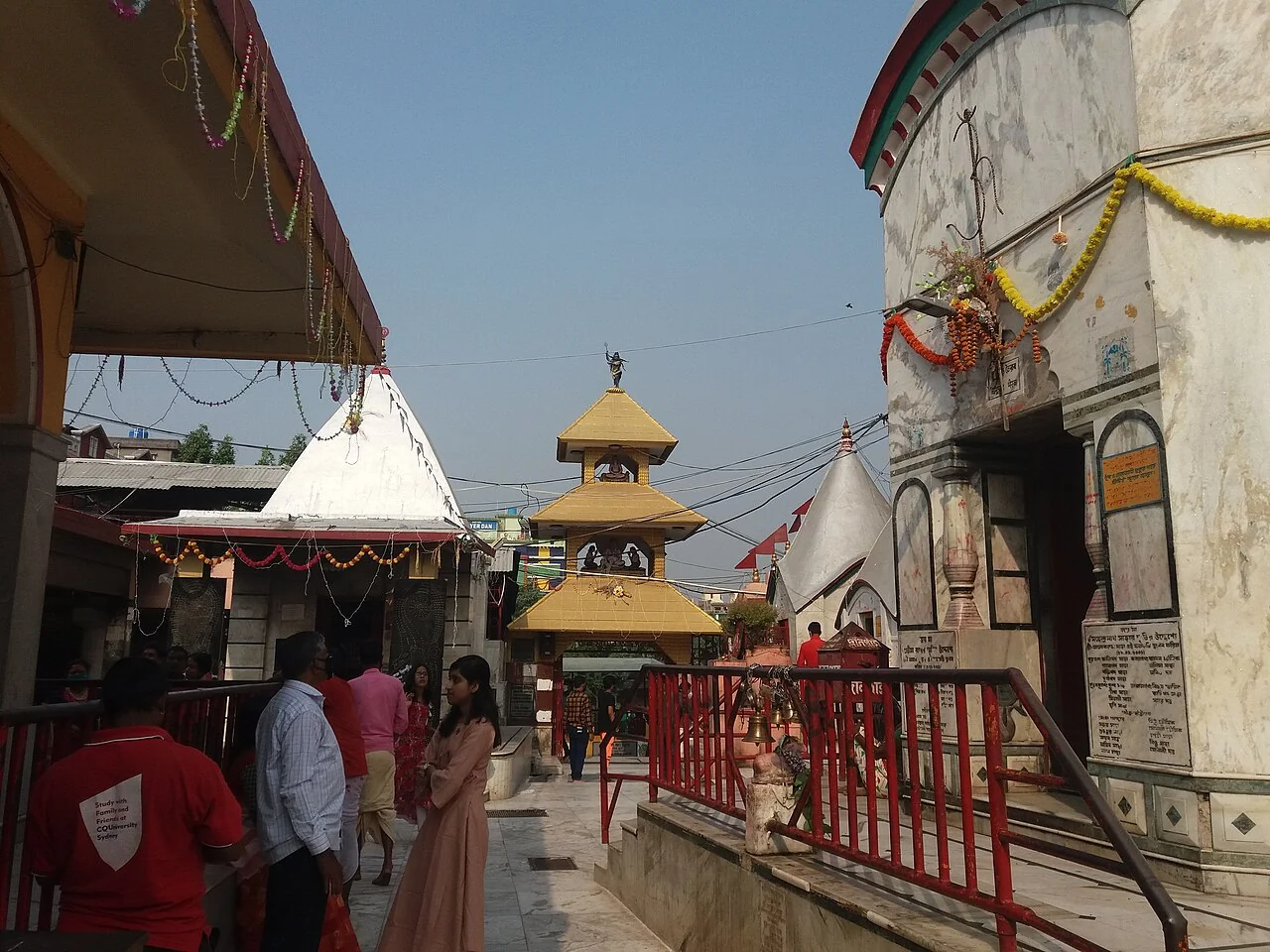 The courtyard, white dome and golden roofs at Tarapith Temple